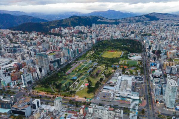 La ciudad de Quito fotografiada desde arriba